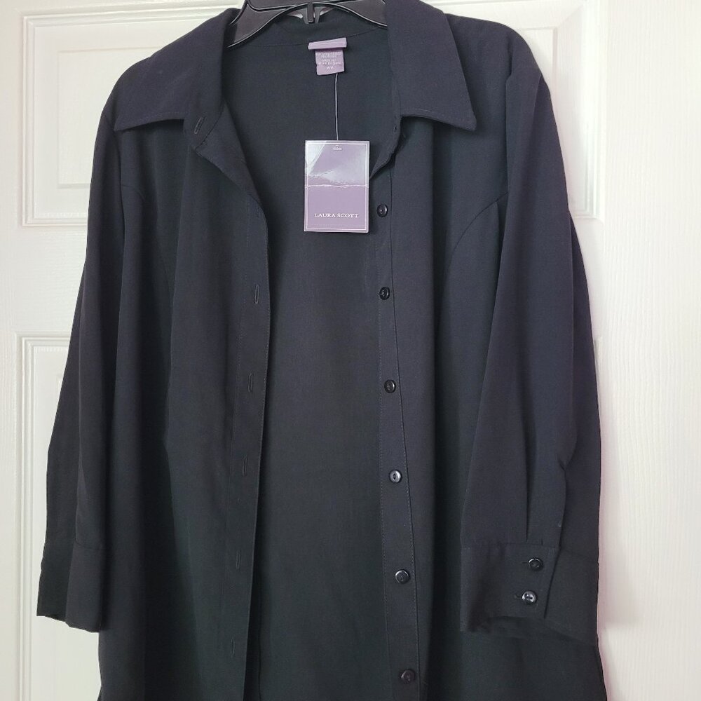 NWT LAURA SCOTT BLOUSE